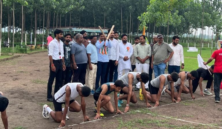 “खेल हमारी सकारात्मक सोच की जननी है” – वीरेंद्र जाती अनस, अंकुश और तरुण ने मारी बाजी