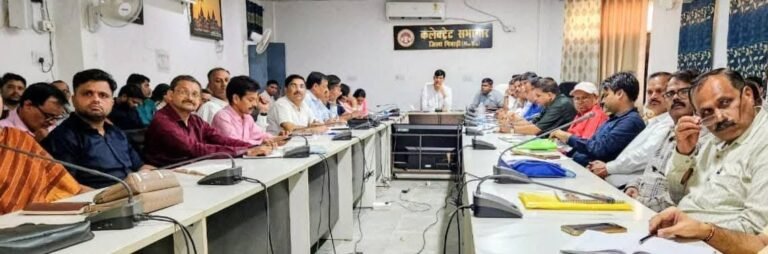 सेवा पखवाड़ा अंतर्गत स्वच्छता कार्यक्रम आयोजित किए जाएं – कलेक्टर