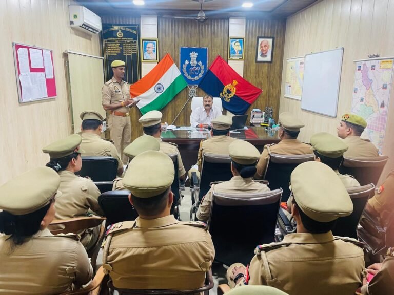 कानपुर में डीसीपी सेन्ट्रल ने लंबित विवेचनाओं की समीक्षा कर दिए कड़े निर्देश