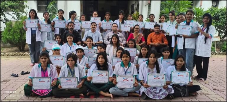 ग्रामीण स्वरोजगार प्रशिक्षण संस्थान में 35 दिवसीय ब्यूटी पार्लर प्रशिक्षण सम्पन्न