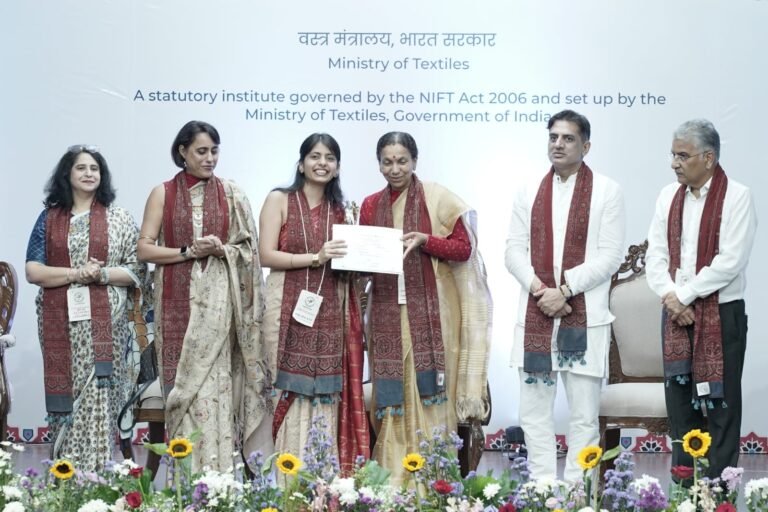 NIFT गांधीनगर कोन्कलेव: स्वदेशी डिज़ाइन और ग्रामीण शिल्प को आत्मनिर्भर भारत से जोड़ने की पहल