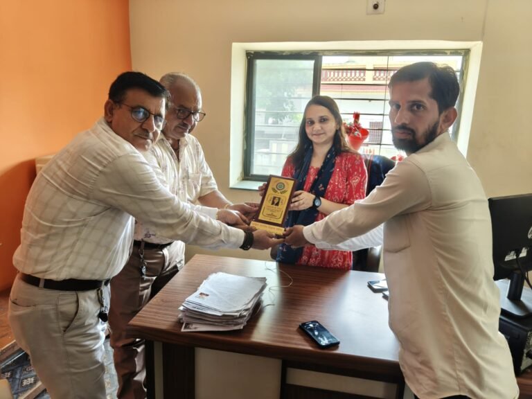 નિકોલ-બાપુનગર ઝોનની સહાયક અન્ન નિયંત્રક સુશ્રી વિકેતા બેન વ્યાસ સન્માનિત