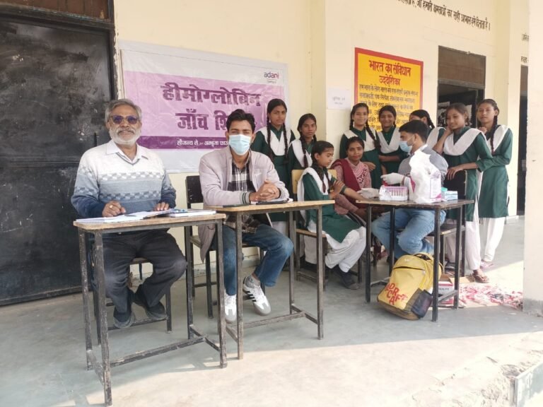 पीएम श्री राइका सिकन्दरपुर भैंसवाल में छात्राओं के लिए हिमोग्लोबिन जांच शिविर आयोजित