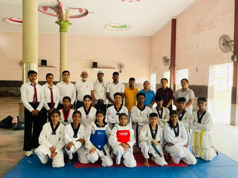 ताइक्वांडो में खिलाड़ियों ने दिखाया दमखम, नौ खिलाड़ियों का राज्य स्तर के लिए चयन